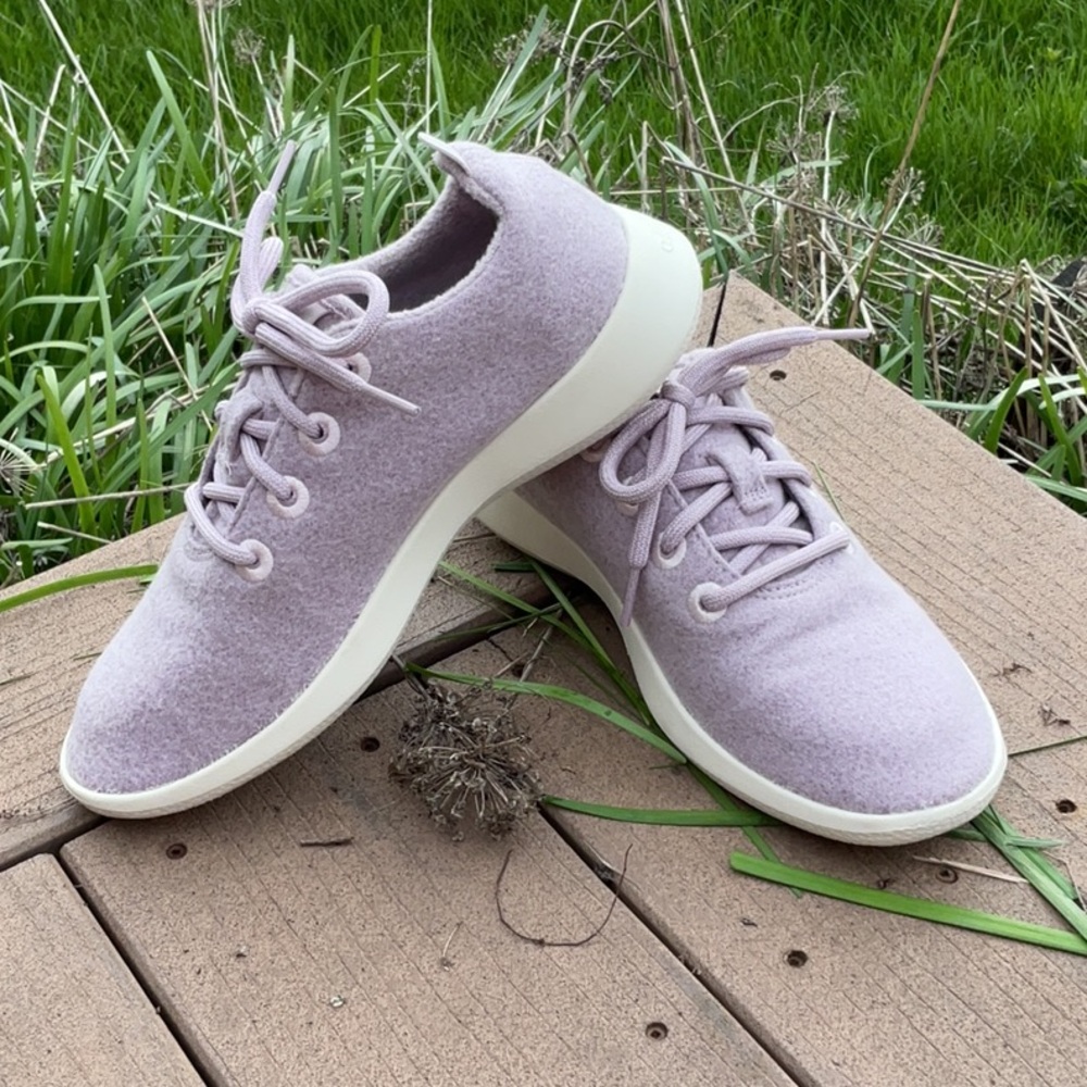 Women's Lavender Casual Sneakers
